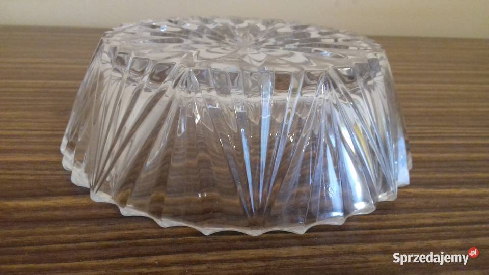 Salaterka kryształowa duża do sprzedania