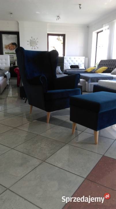 Wygoda styl elegancja w fotelu z podnóżkiem Pabianice
