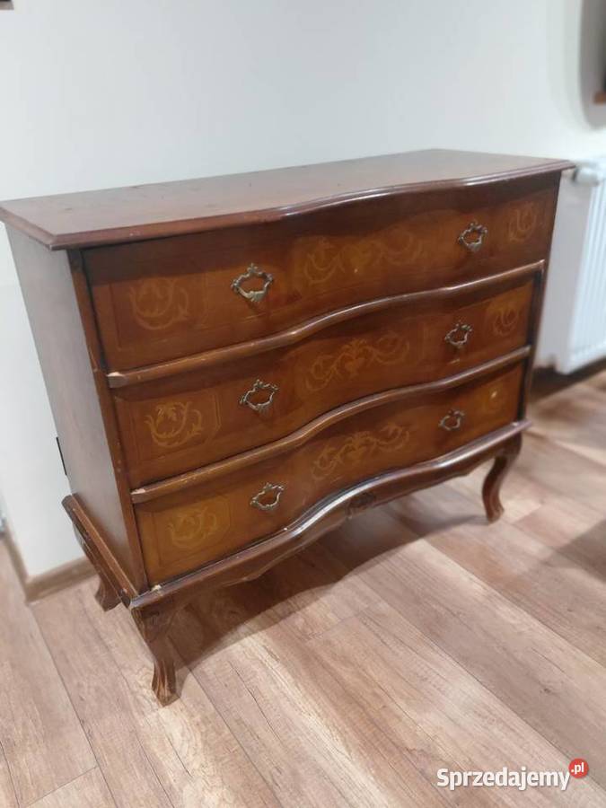 komoda z szufladami intarsjowana drewniana Byczyna
