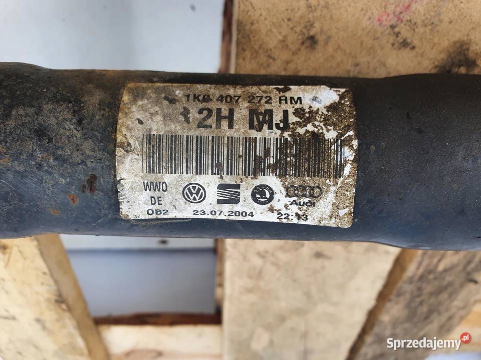 Vw Touran 16 FSI PRAWA PRZEDNIA KA Przód Półosie Rudka