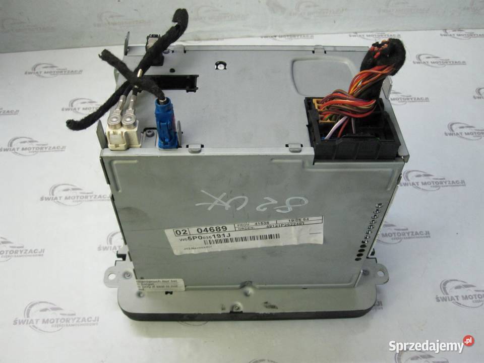 LEON II LIFT 12r radio CD 5P0035191J