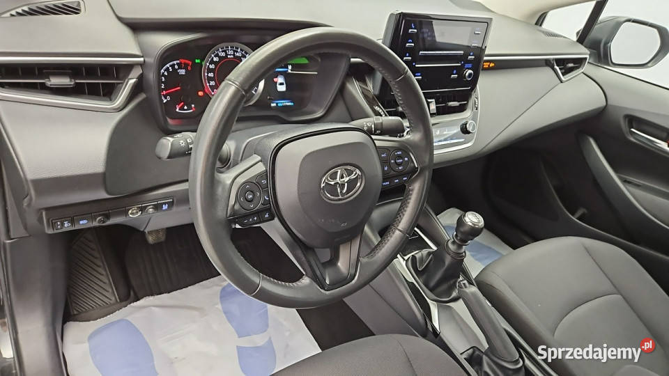 Toyota Corolla 16 Comfort Z Polskiego Salonu asystent pasa ruchu Corolla mazowieckie Warszawa