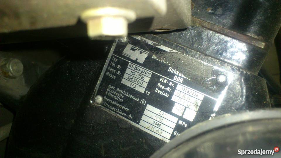 kompresor śrubowy do piaskowania 100L 17ATM Swarzędz sprzedam
