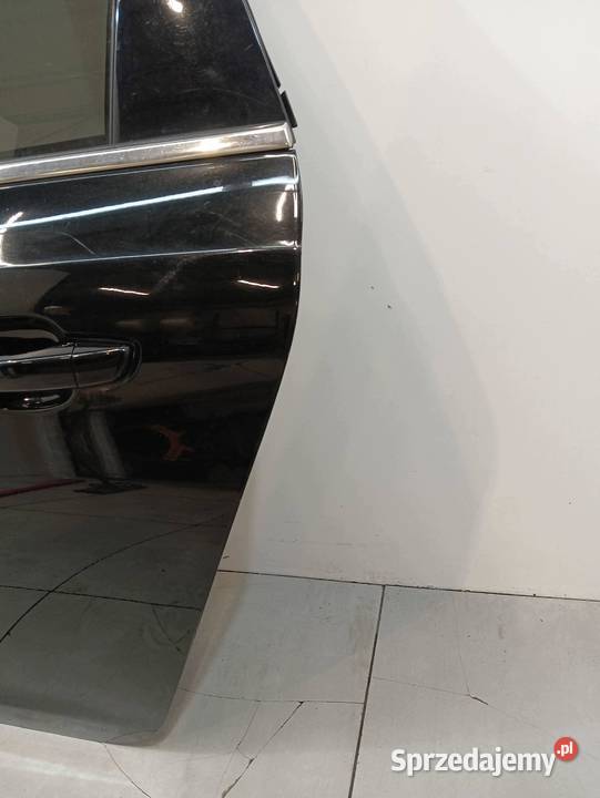 DRZWI LEWE TYŁ KOMBI KTVD T9 Peugeot 308 II 2014 Rok produkcji 2015 Drzwi sprzedam