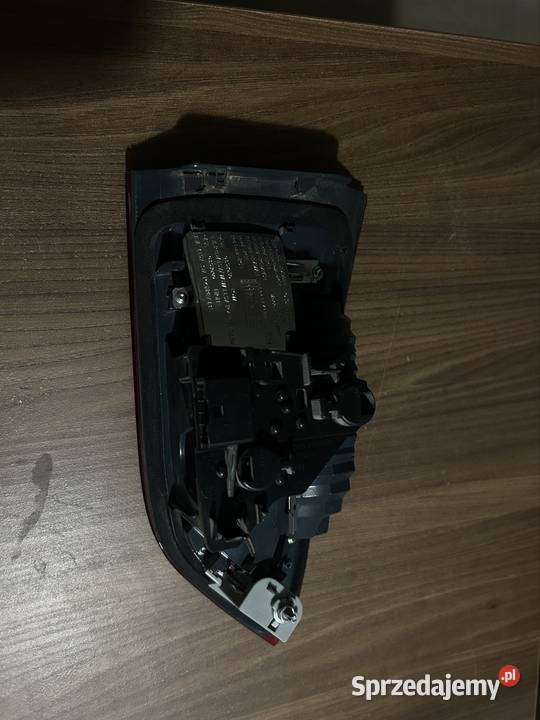 Lampa tylna BMW X1 F48 F03580000F Glinica