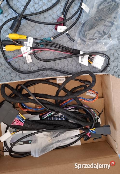 Bezprzewodowy CarPlay Android Auto BMW CIC Moduł