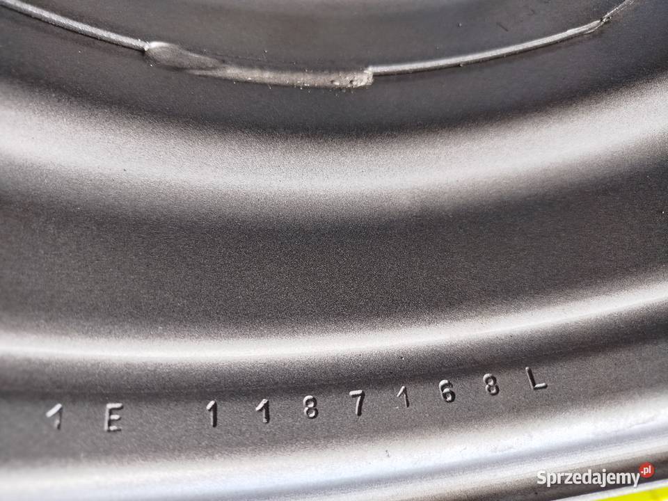 Felga stalowa 15 srebrna Nemo Biper 5401T4 sprzedam