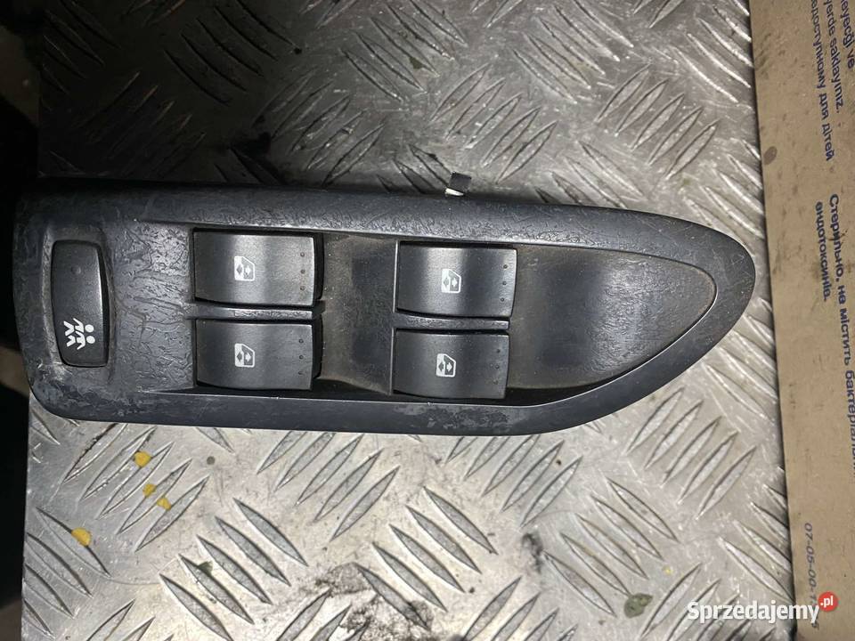 Przełącznik szyb Renault Laguna II 26515 Ostrów Wielkopolski