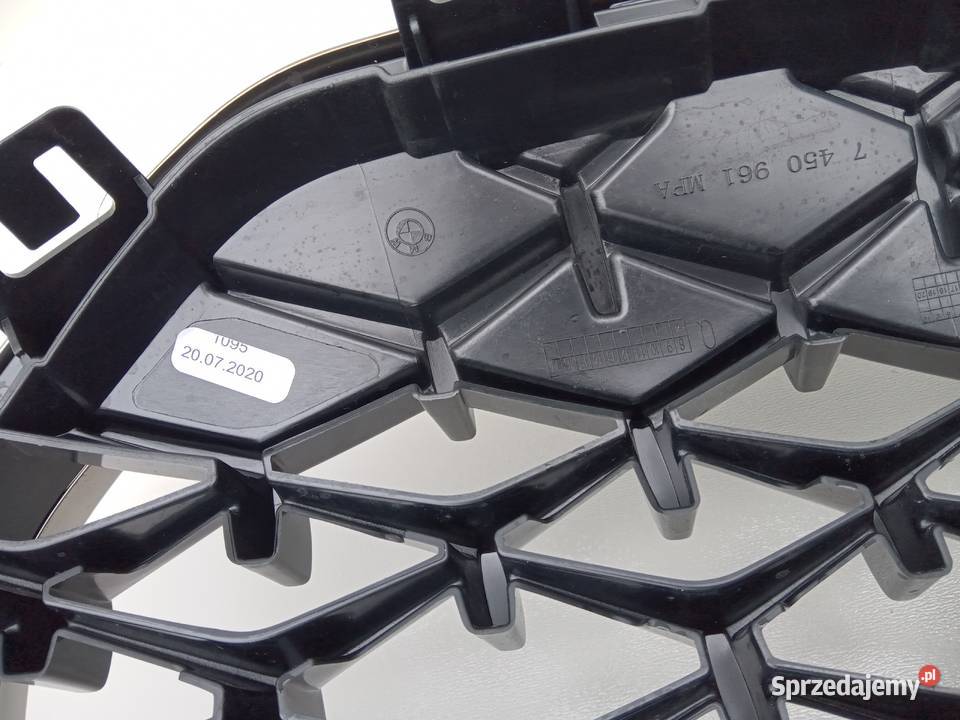 GRILL ATRAPA CHŁODNICY BMW 1 F40 Nowy Tomyśl
