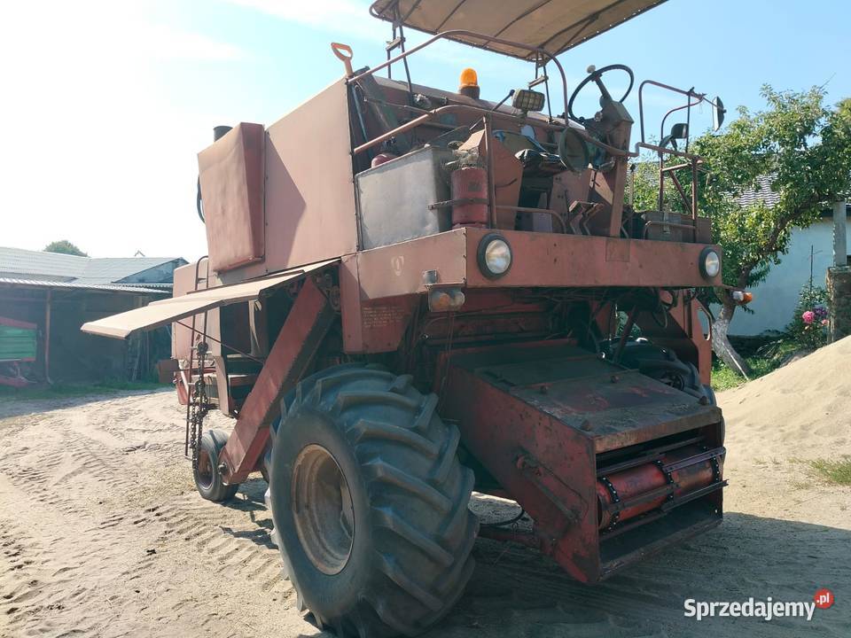 Bizon 56 kombajn zbożowy Mąkowarsko