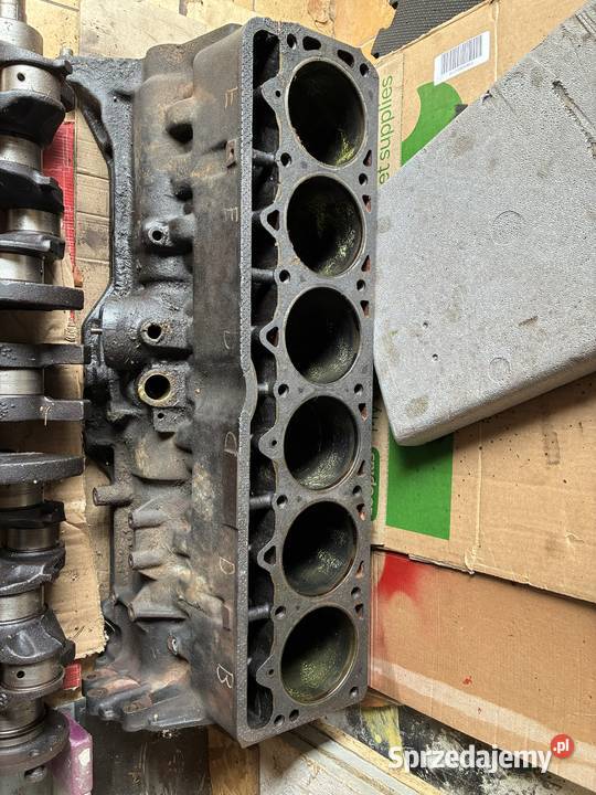 Jeep Cherokee XJ 1994 40 silnik blok wał części Blok silnika Kobyłka
