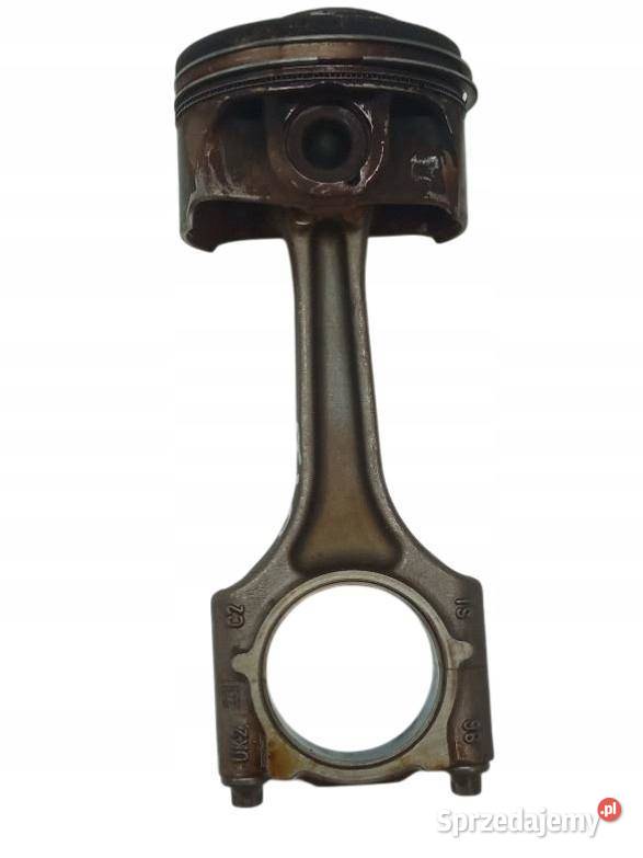 TŁOK KORBOWÓD 82L199 20 TSI TFSI Skoda Superb