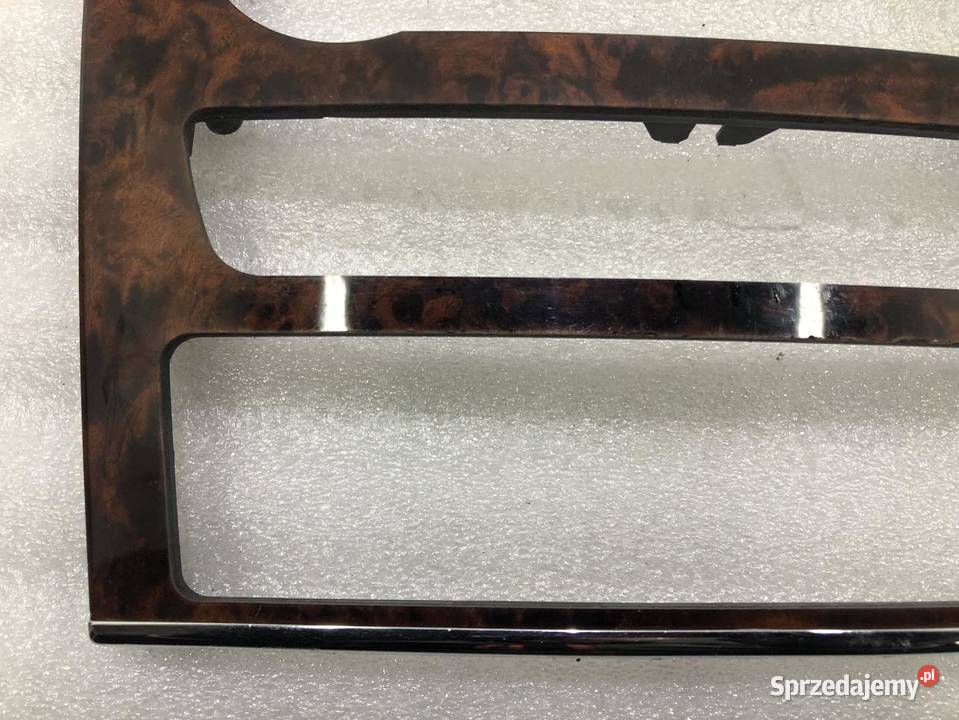 RAMKA DEKOR DREWNO PANELU MERCEDES W164 W1402001 osobowe