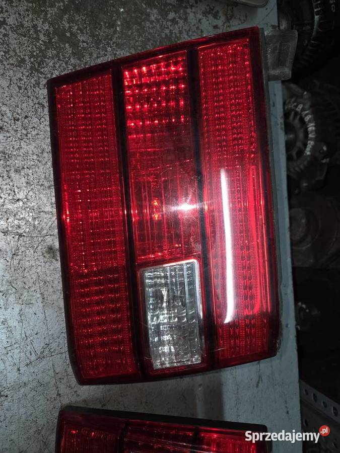 Tylne lampy Lexus LS 400 lift Łagów