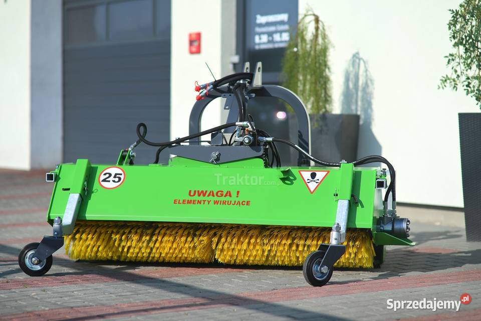 Zamiatarka 135 do traktora z koszem Iga MINI nieuszkodzony Tajęcina