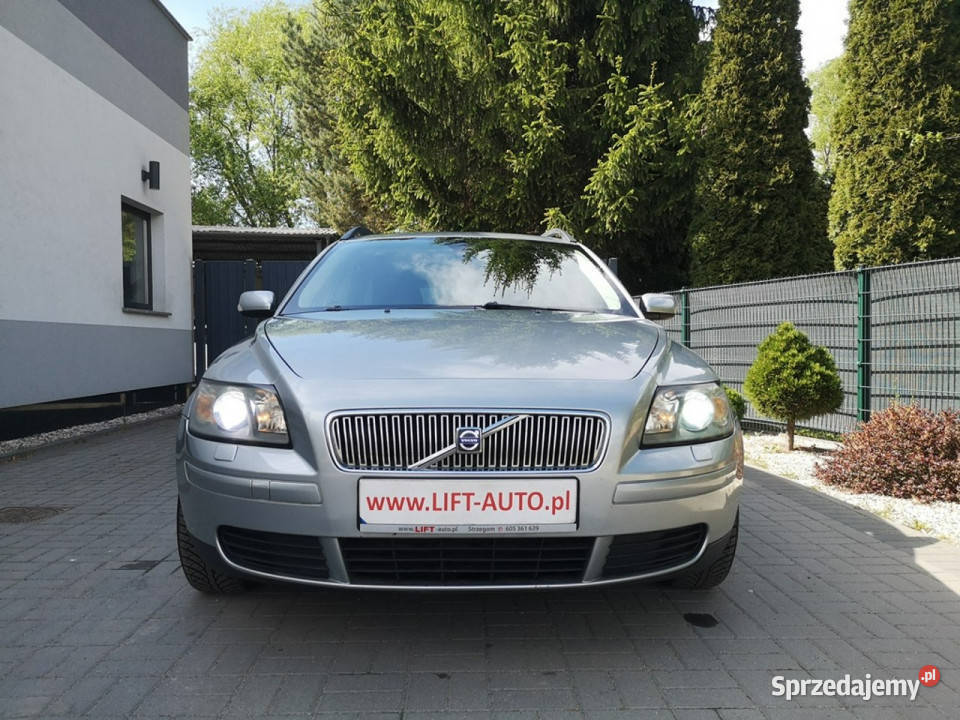 Volvo V50 18 125 Klimatronic Alu 17 Xenony manualna Strzegom