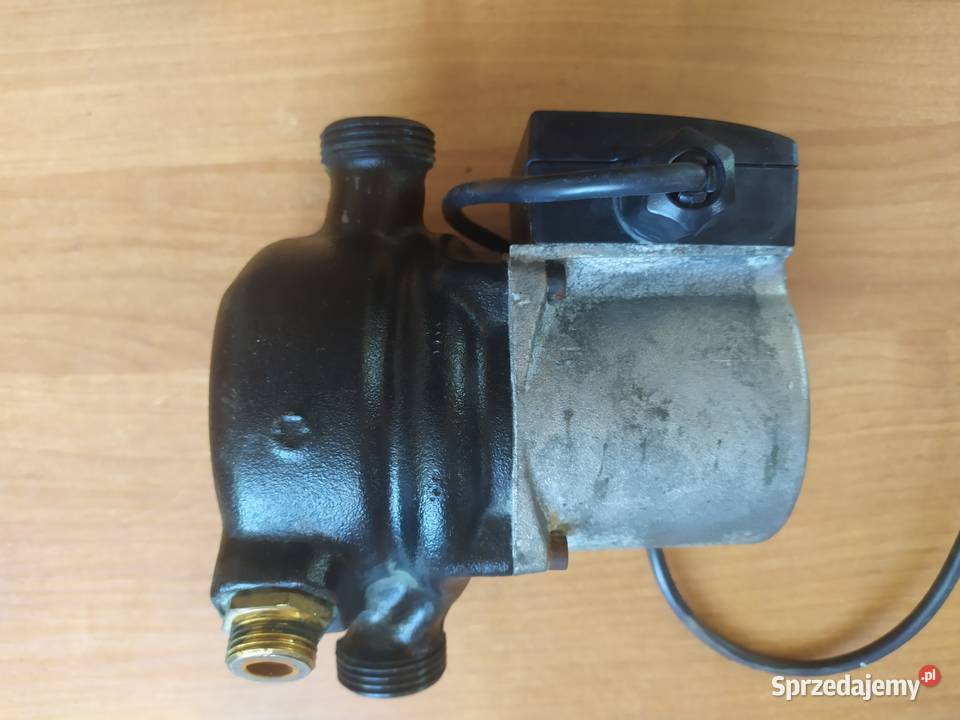 pompa Junkers Bosh ZWE 243 Hydraulika i armatura Grabówka