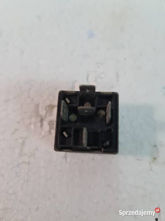 FIAT 126P EL Przekażniki włączniki kierunki świętokrzyskie Kielce sprzedam