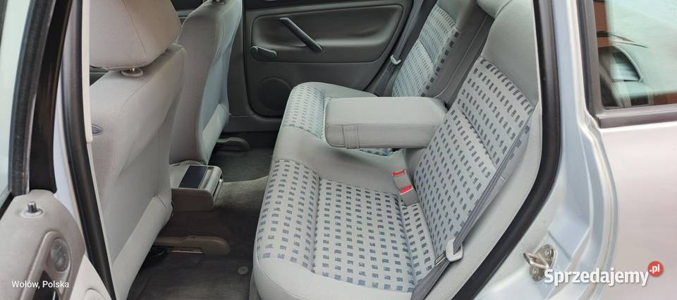 Volkswagen Passat 18 Turbo manualna Wołów