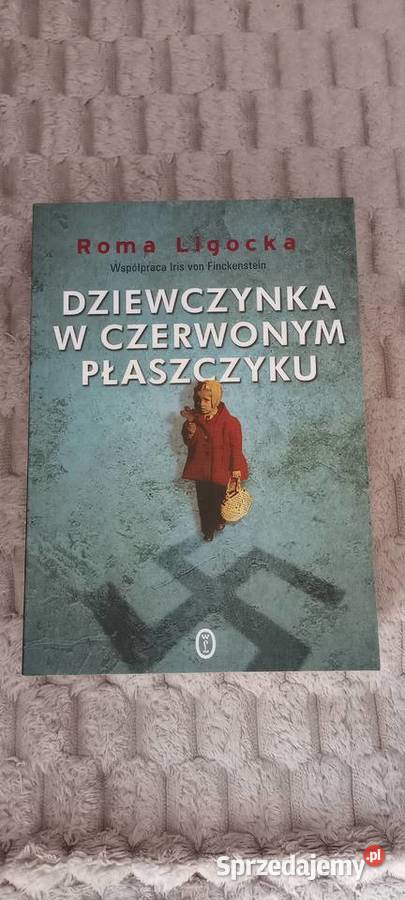 Dziewczynka w czerwonym płaszczyku Kraków