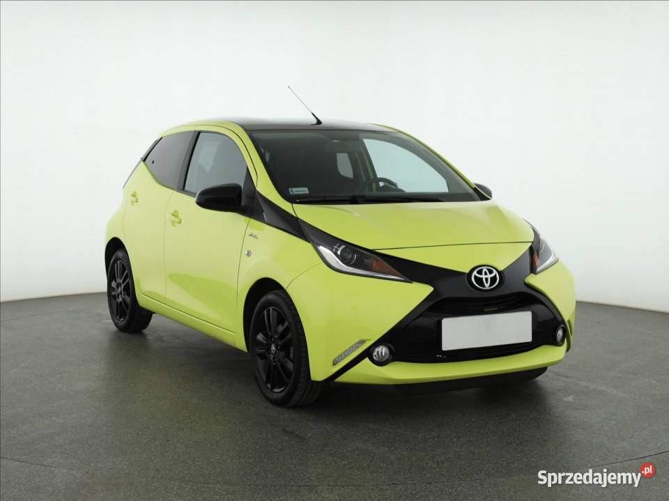 Toyota Aygo 10 VVTi wielofunkcyjna kierownica mazowieckie Piaseczno