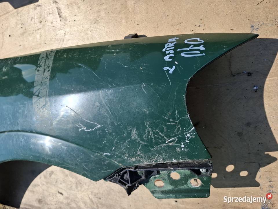 Błotnik Lewy Opel Astra II osobowe Wisznice sprzedam