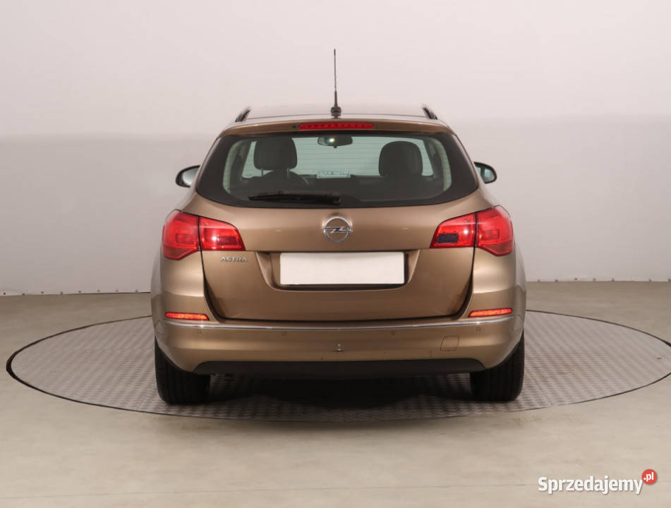 Opel Astra 14 T Kombi Astra Piaseczno