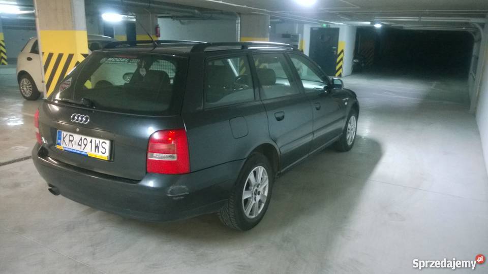 AUDI A4 B5 LIFT nieuszkodzony Kraków sprzedam