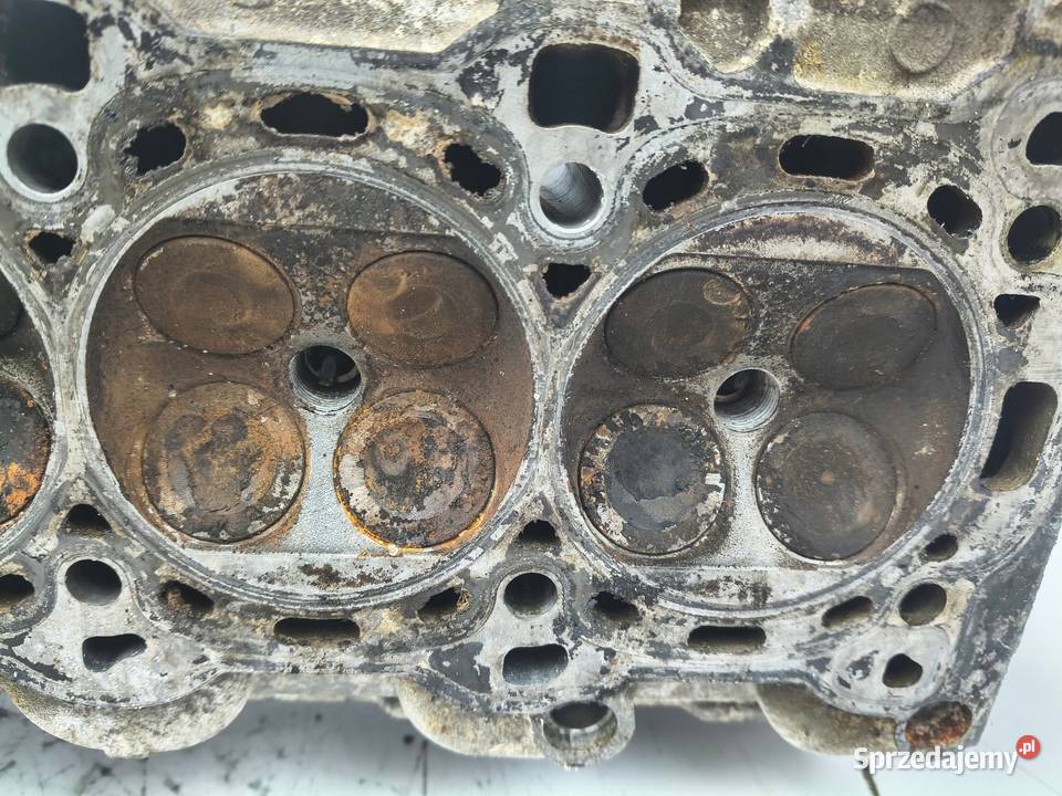 GŁOWICA CYLINDRÓW Opel Astra J Meriva B Corsa D Chełm