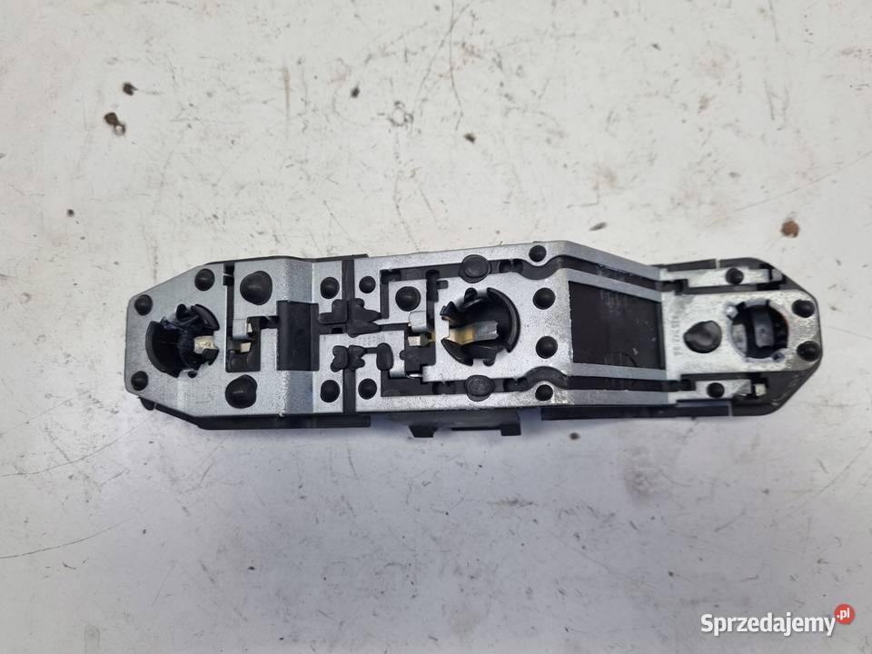 Nissan Micra K11 WKŁAD TYLNEJ LAMPY ŻARÓWKI Janów