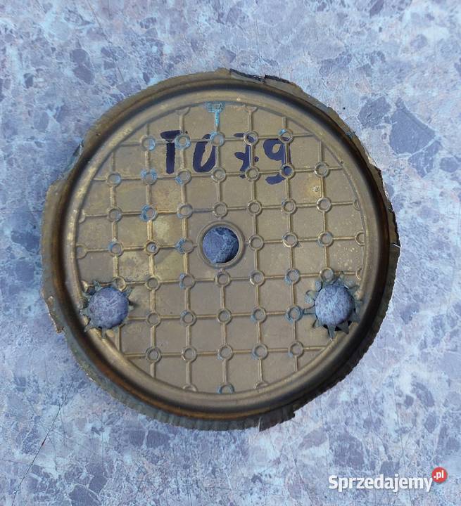 T079 Środek tarczy zegara tłoczony zdobiony w Tczew