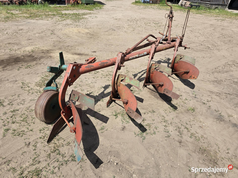 Pług 4 skibowy KVERNELAND AB Model 2 Pługi Korpele