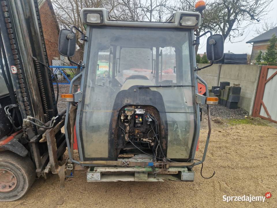 kabina kompletna MF Massey Ferguson 4235 łódzkie Zelów