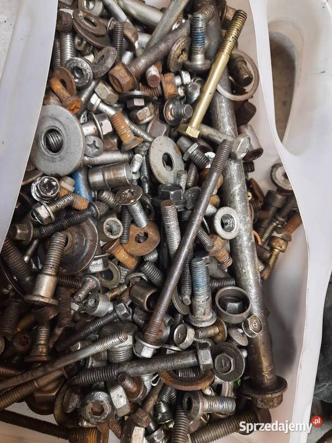 Śruby śrubki silnikowe nakrętki podkładki Jelenia Góra sprzedam