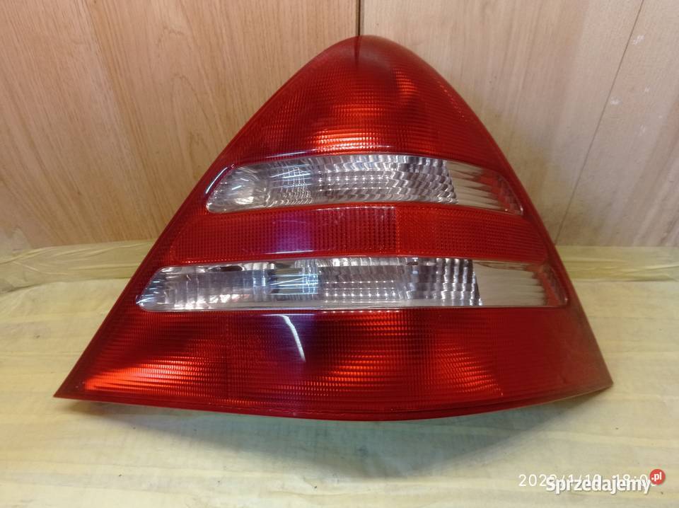 MERCEDES SLK R170 LIFT LAMPA TYLNA PRAWA TYŁ Międzychód