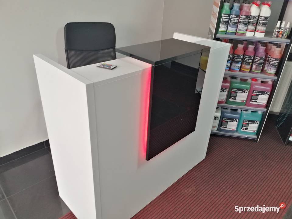Lada recepcyjna do salonu piękności Warszawa