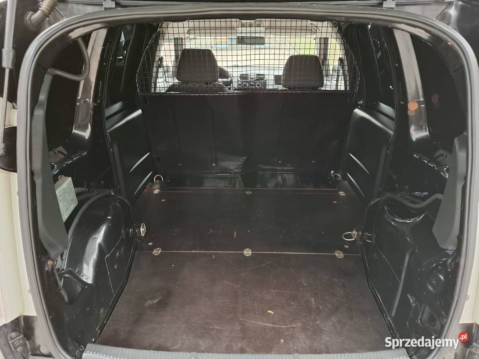 Skoda praktik 14 lpg 2012 przebieg 155000 van