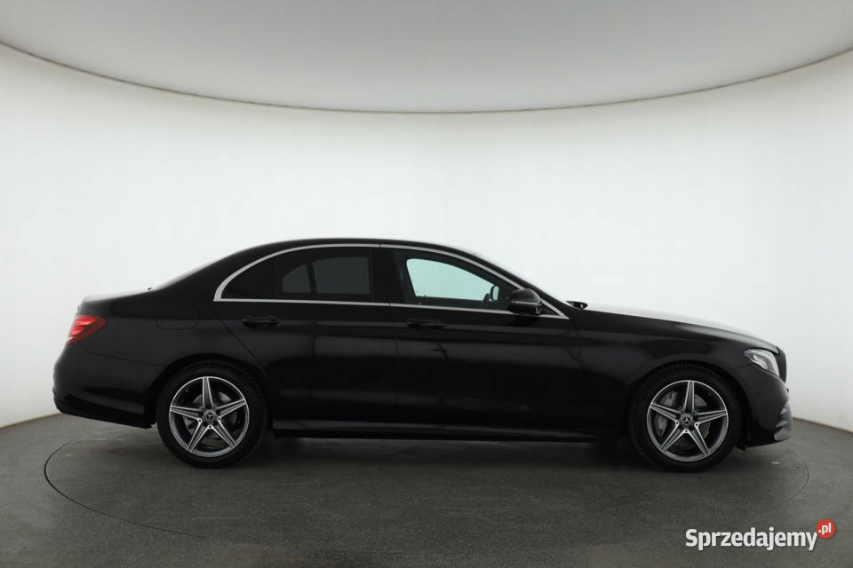 Mercedes E E 220 d 4MATIC 4/5 mazowieckie Piaseczno