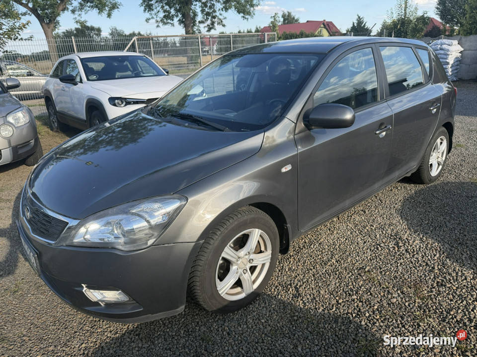 Kia Ceed Klima gwarancja 90 I 20062012 wielofunkcyjna kierownica Kia Zbąszyń sprzedam