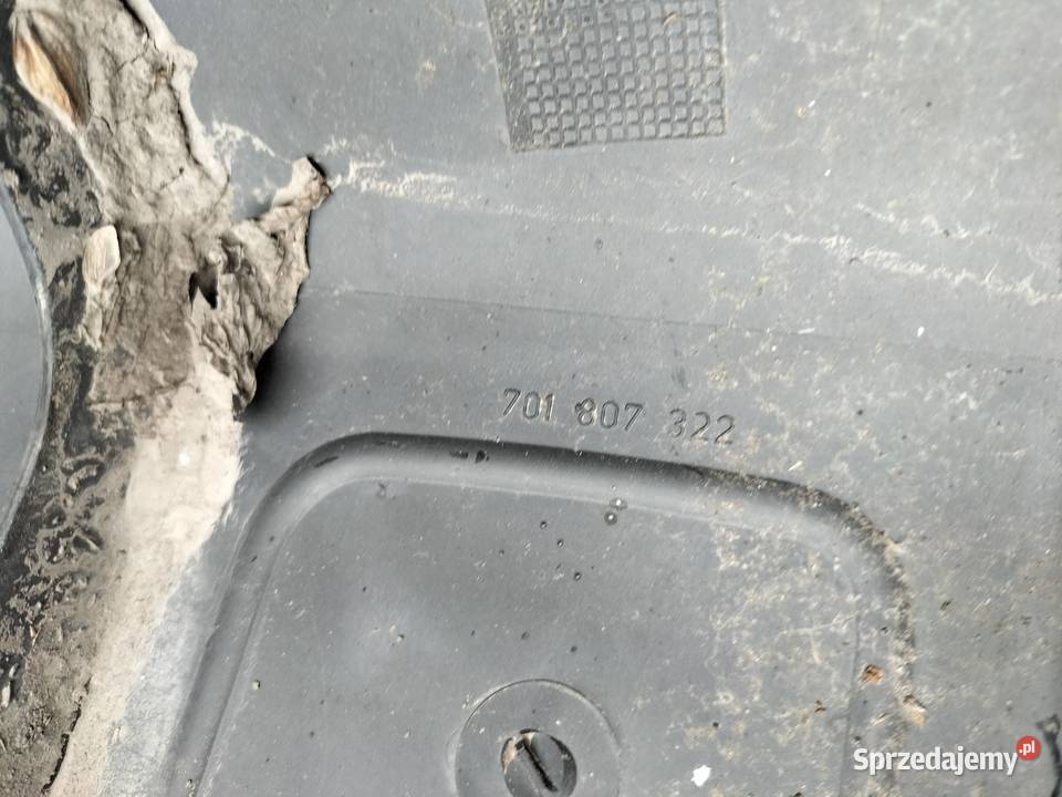 TRANSPORTER T4 701807322 ZDERZAK TYŁ TYLNY PRAWY Kamień-Kolonia