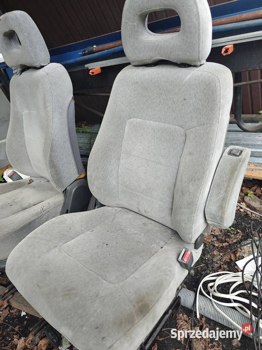 Mitsubishi Pajero 2 siedzenia fotele Bochnia