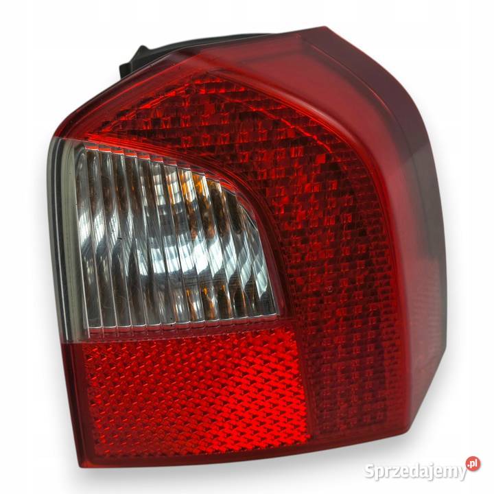 LAMPA PRAWA Volvo V70 III XC70 20072013 tylna Chełm