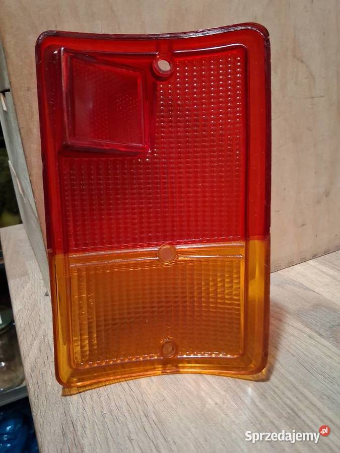 Klosz lampy tylnej 126p prawy Chrzanów