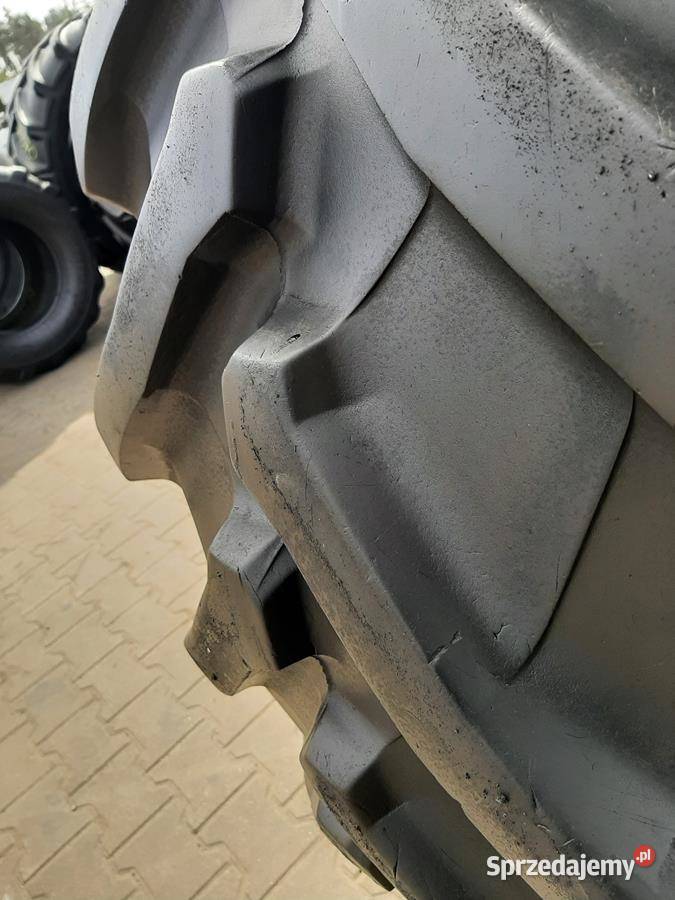 2x Opona używana rolnicza 60070R30 TRELLEBORG Opony rolnicze
