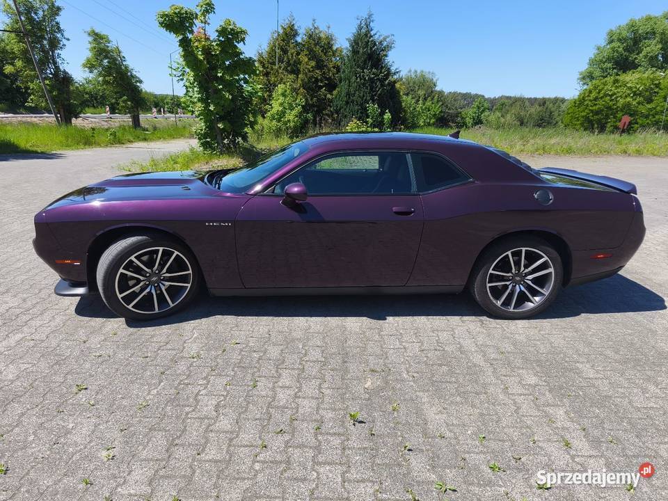 Dodge challenger 57 HEMI 2021r 121000 5700cm3 Challenger Rychlik