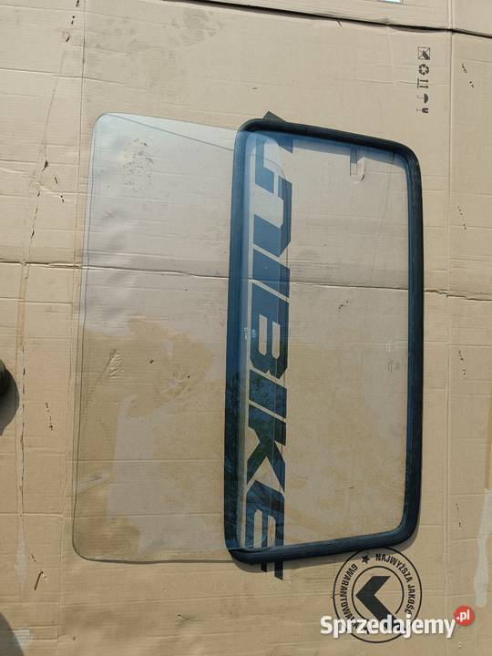 Szyby fiat 126p przednie tylne boczne z drzwi małopolskie Siepraw