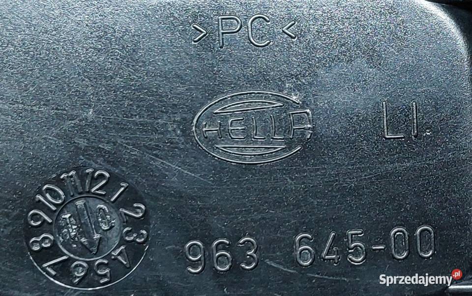 DEKIELEK ZAŚLEPKA LAMPY LEWY PRZÓD VW BORA osobowe Mielęcin