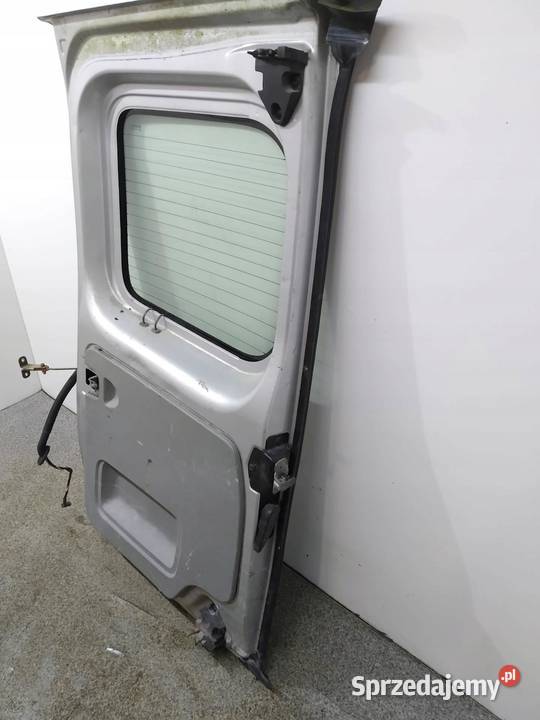 DRZWI PRAWE TYŁ CMG64 Nissan Primastar I sprzedam