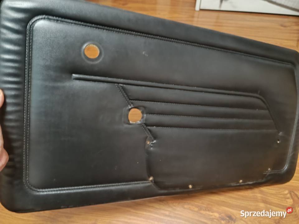 Fiata 126p boczki drzwi tapicerka oryginał Wyposażenie wnętrza śląskie