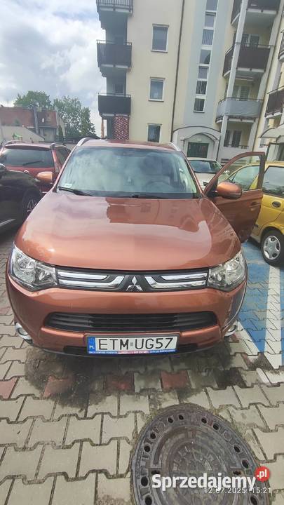 Sprzedam Outlander 3 automatyczna